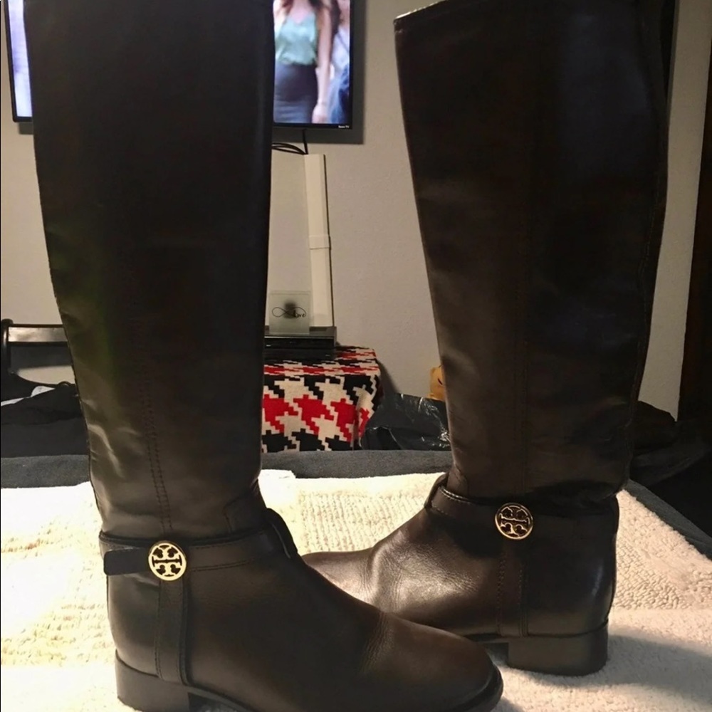 Tory Burch knee high boots sz.6